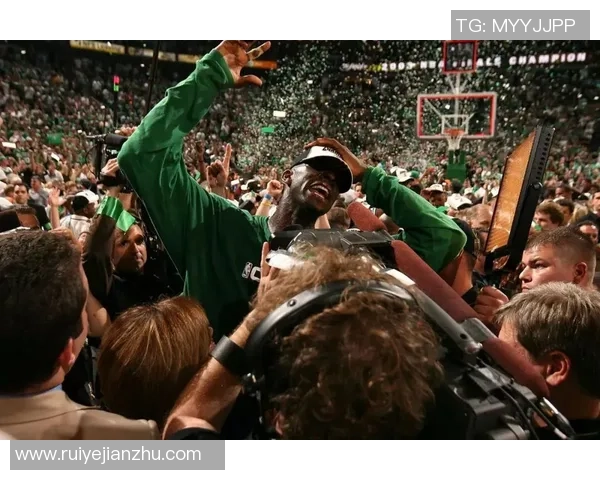 2008年湖人对决凯尔特人圣诞大战精彩回顾与赛后分析